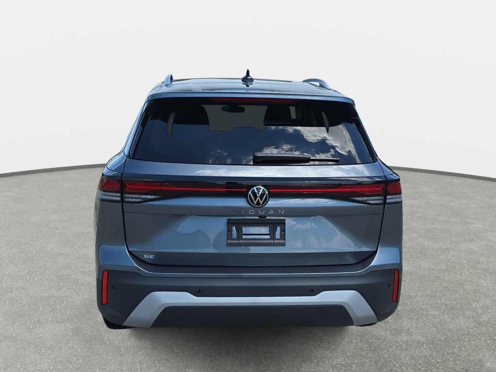 New 2026 Volkswagen Tiguan SE FWD image 6