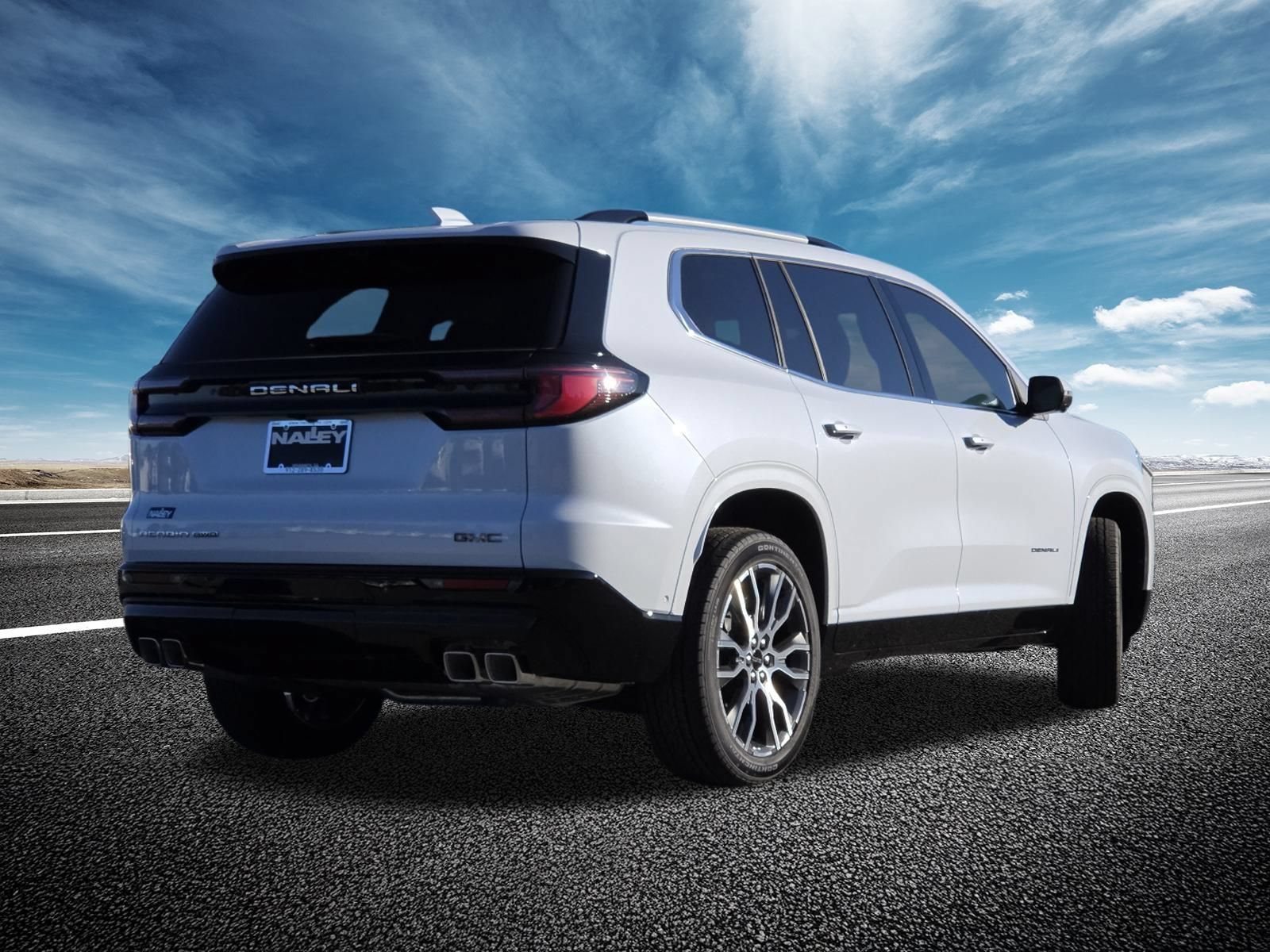 New 2026 GMC Acadia Denali Ultimate w/ LPO, Floor Liner Package AWD/4WD image 25
