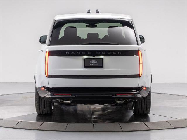 New 2025 Land Rover Range Rover SE image 4