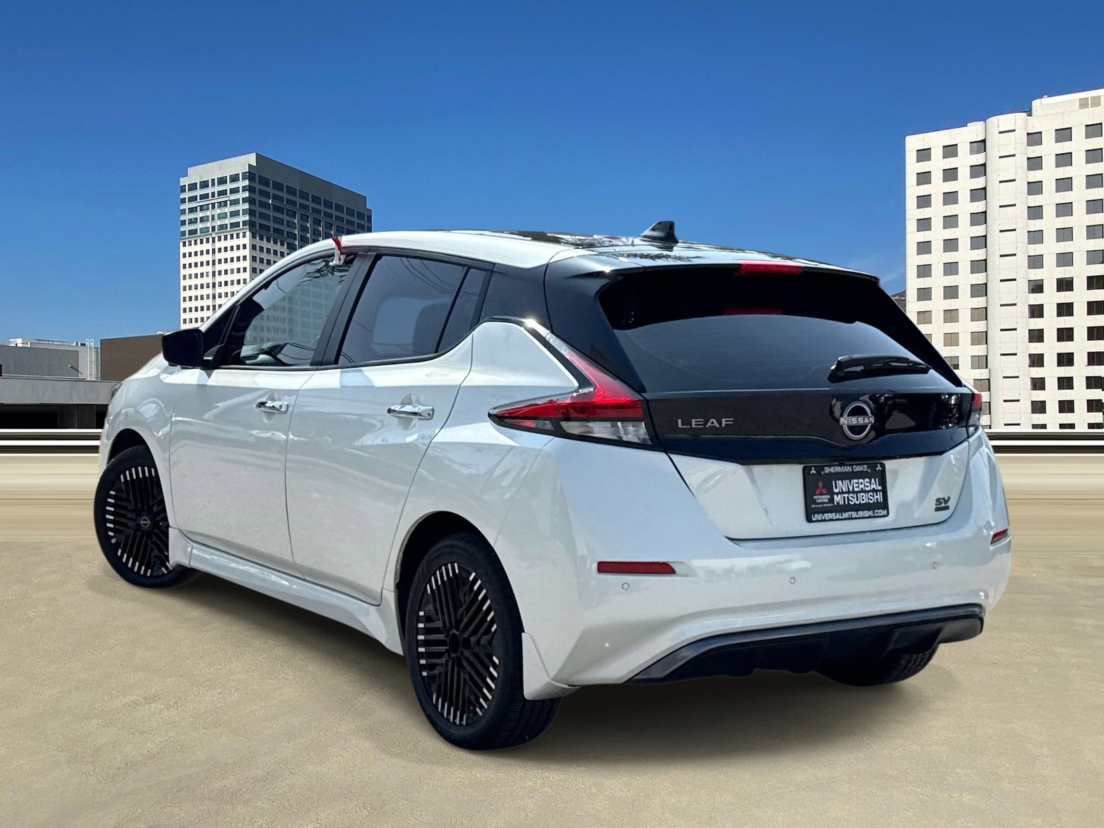 Used 2024 Nissan Leaf SV Plus FWD image 5