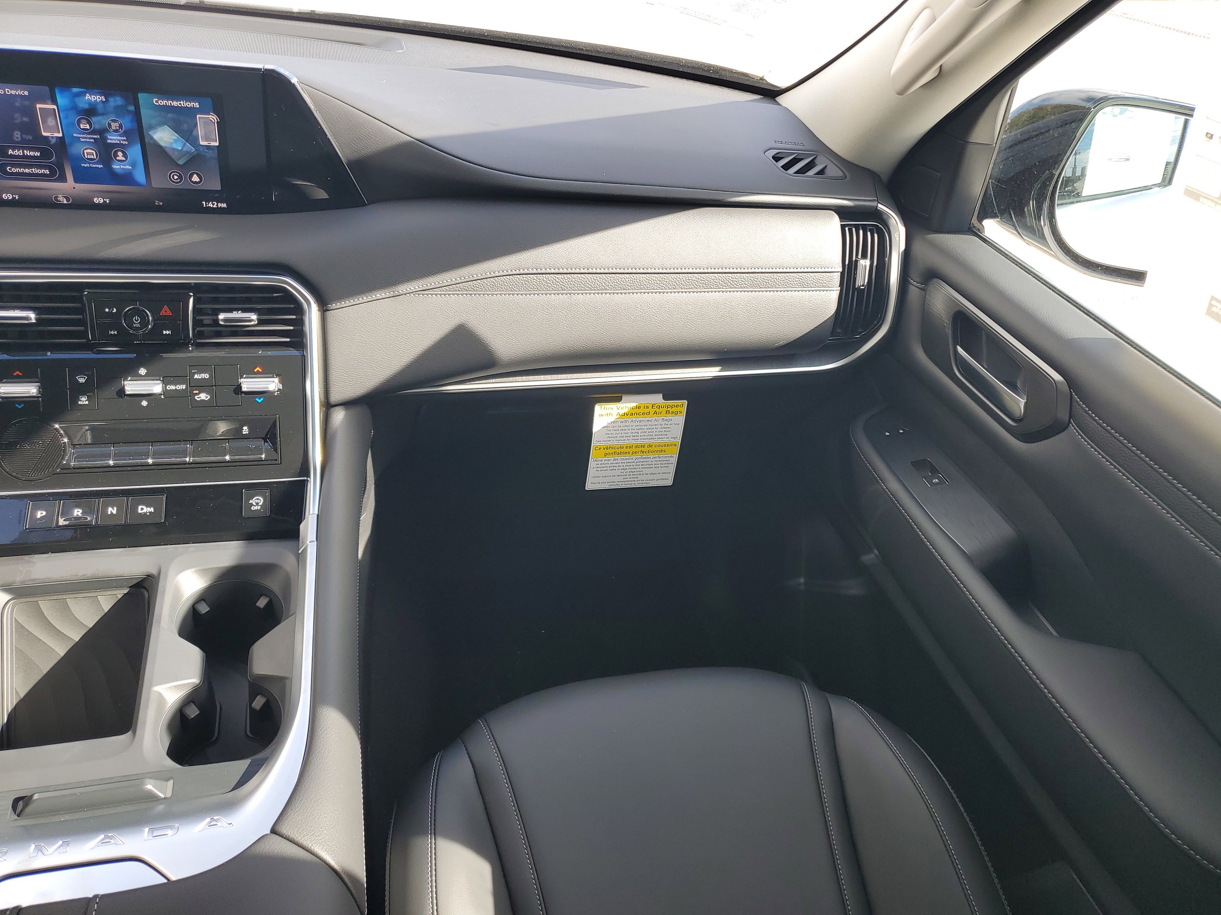 New 2026 Nissan Armada SV image 17