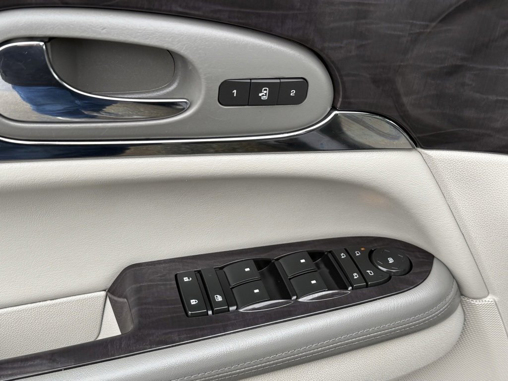 Used 2017 Buick Enclave Premium image 17