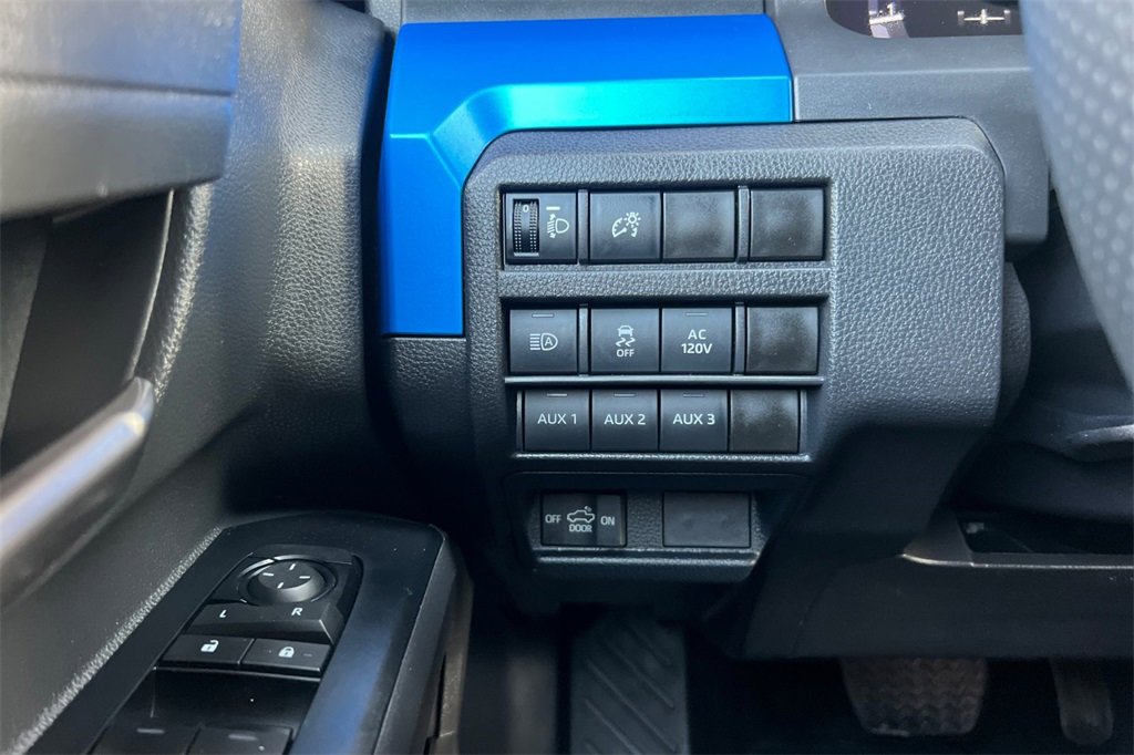 Used 2026 Toyota Tacoma TRD Off-Road image 31