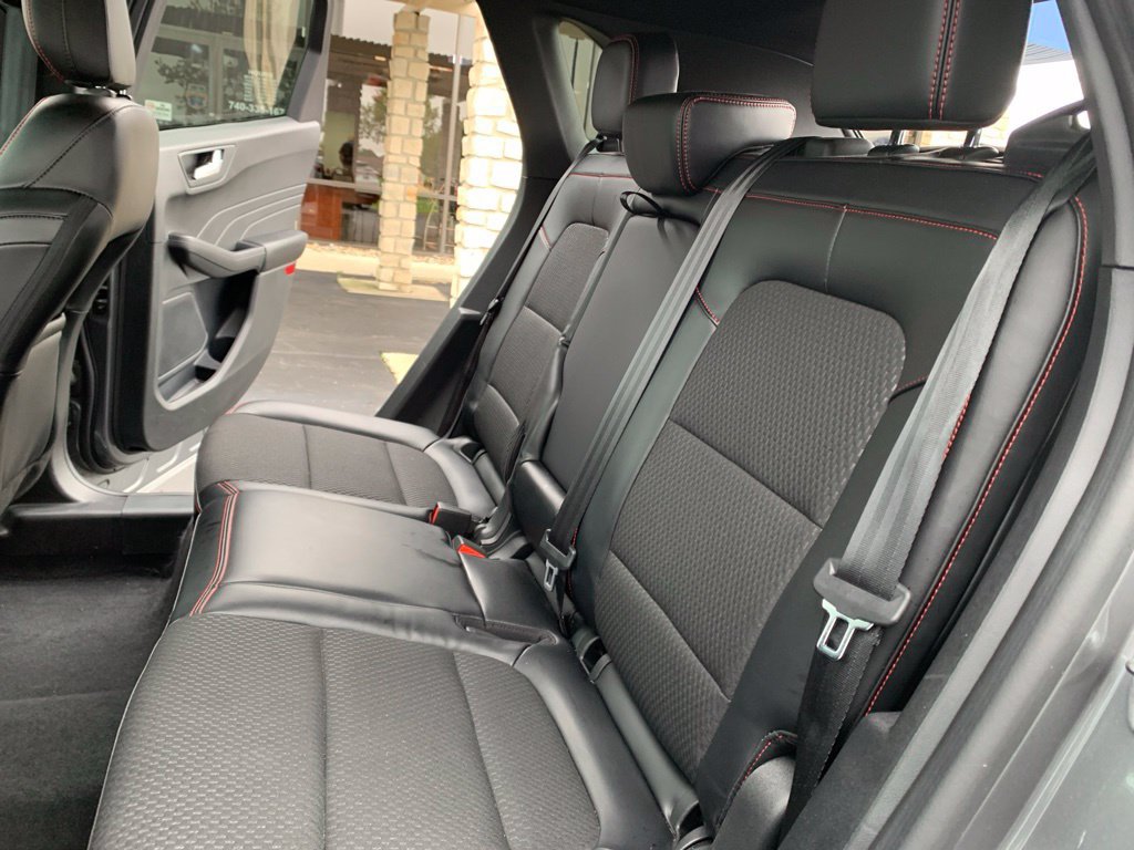 Certified 2023 Ford Escape ST-Line w/ Tech Pack #1 FWD image 31
