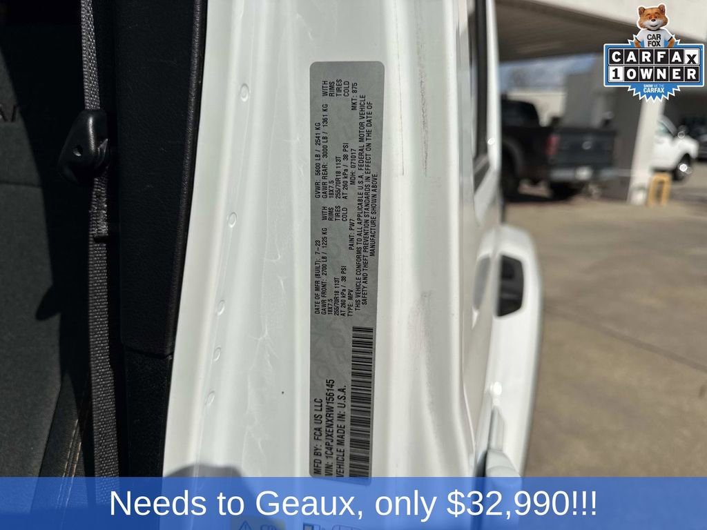 Used 2024 Jeep Wrangler Unlimited Sahara AWD/4WD image 53