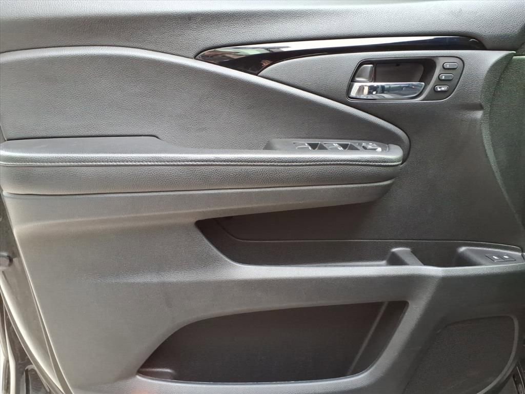 Used 2019 Honda Pilot Elite image 10