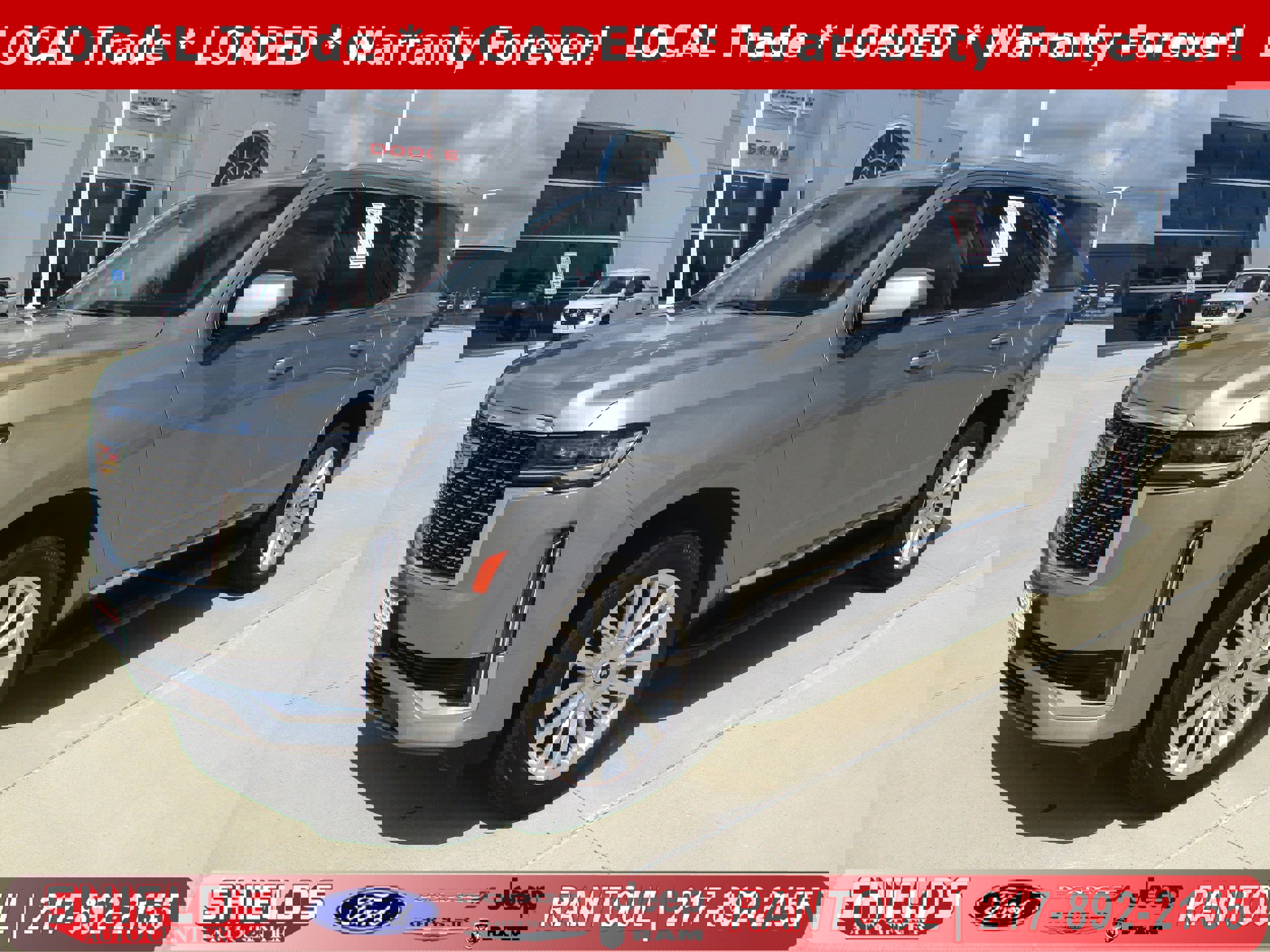 Used 2024 Cadillac Escalade Luxury image 1