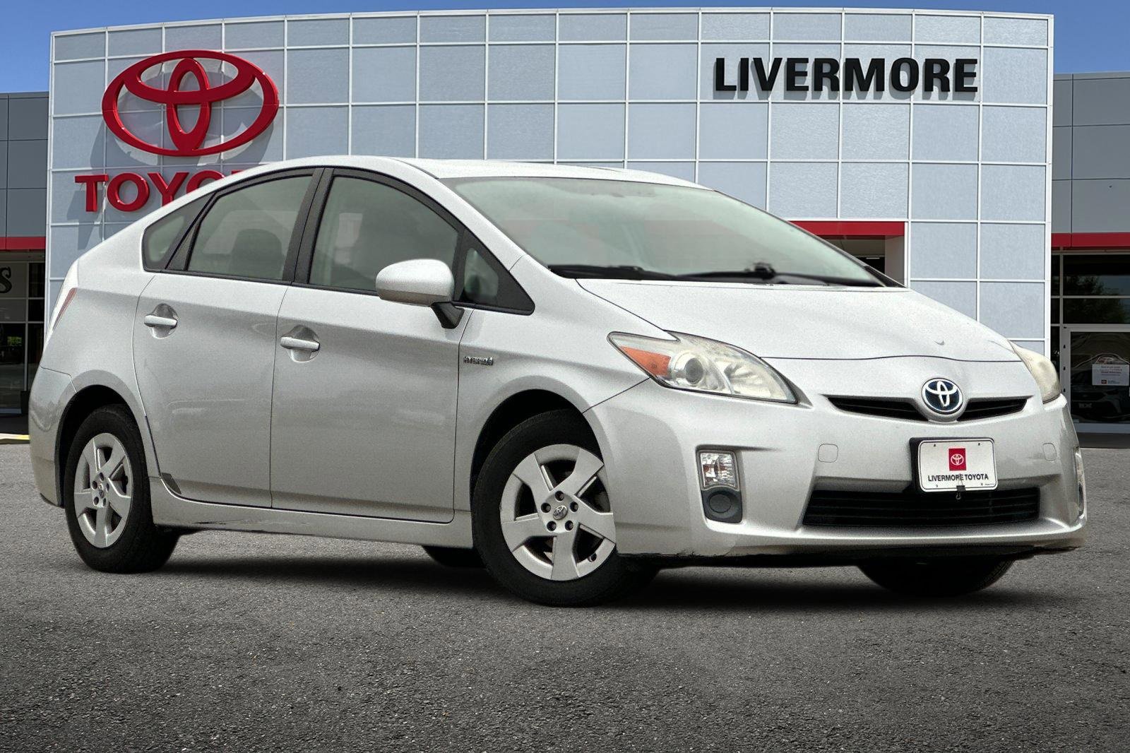 Used 2010 Toyota Prius Two image 2