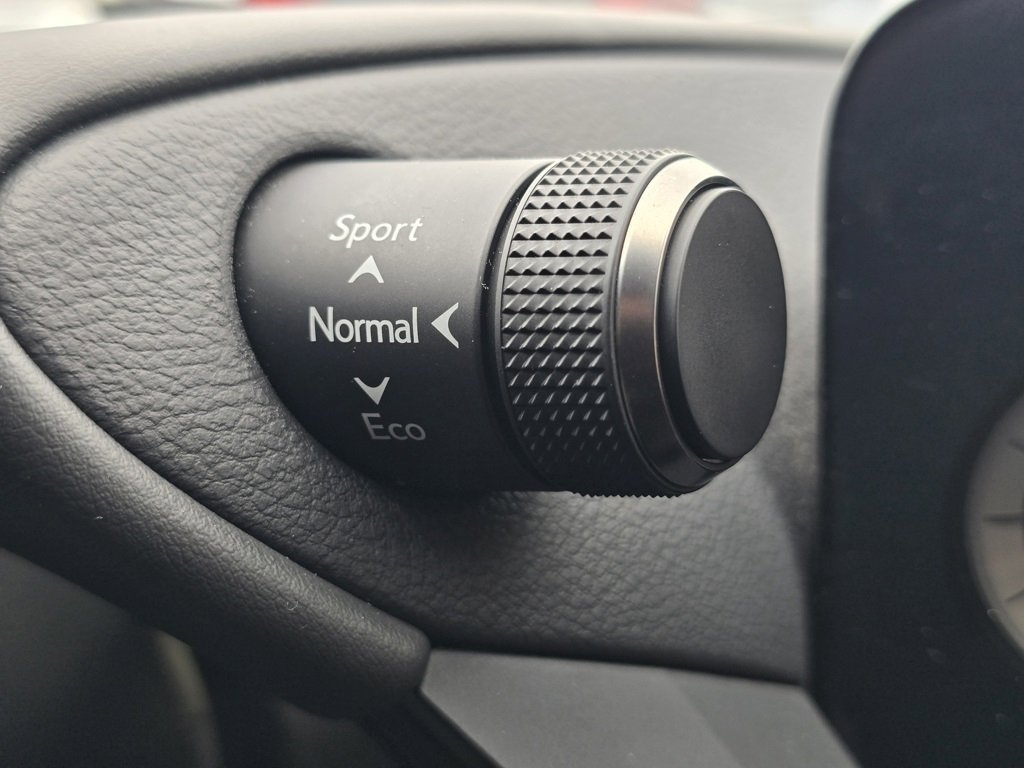 Used 2022 Lexus ES 300h F Sport image 5