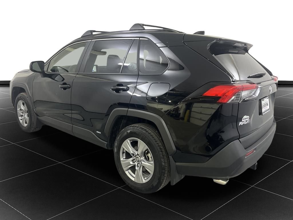 Used 2025 Toyota RAV4 LE image 3