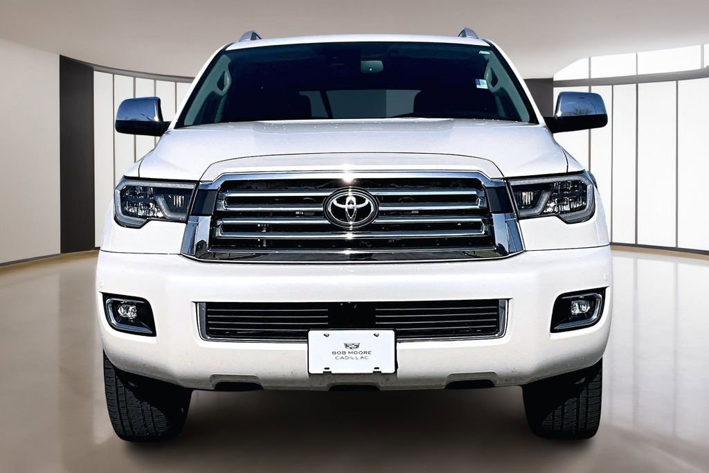Used 2021 Toyota Sequoia Platinum image 3