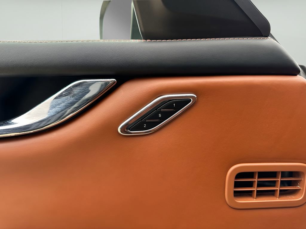 Used 2018 Maserati Quattroporte S image 11