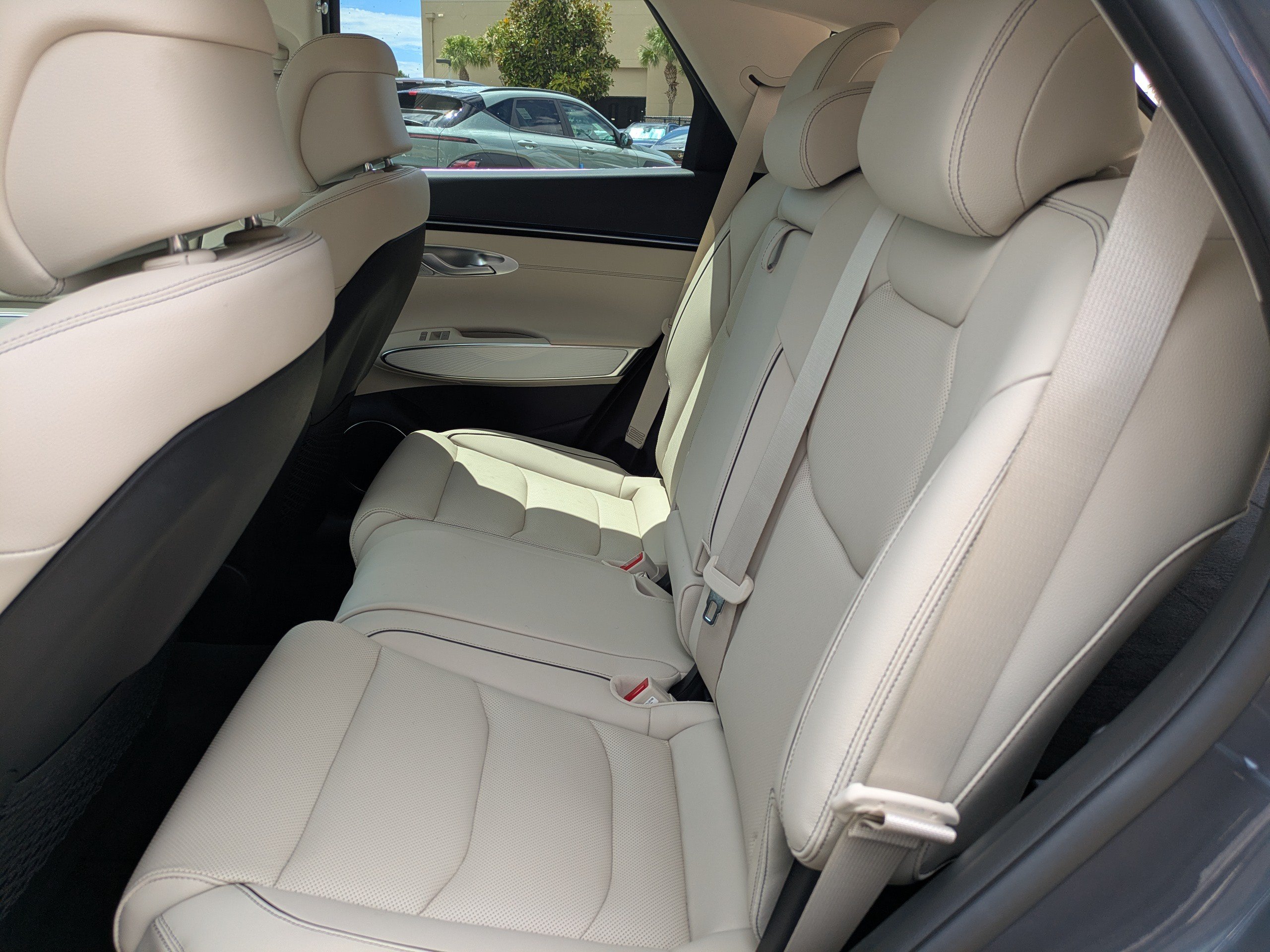 Certified 2026 Genesis GV70 2.5T Advanced AWD/4WD image 13