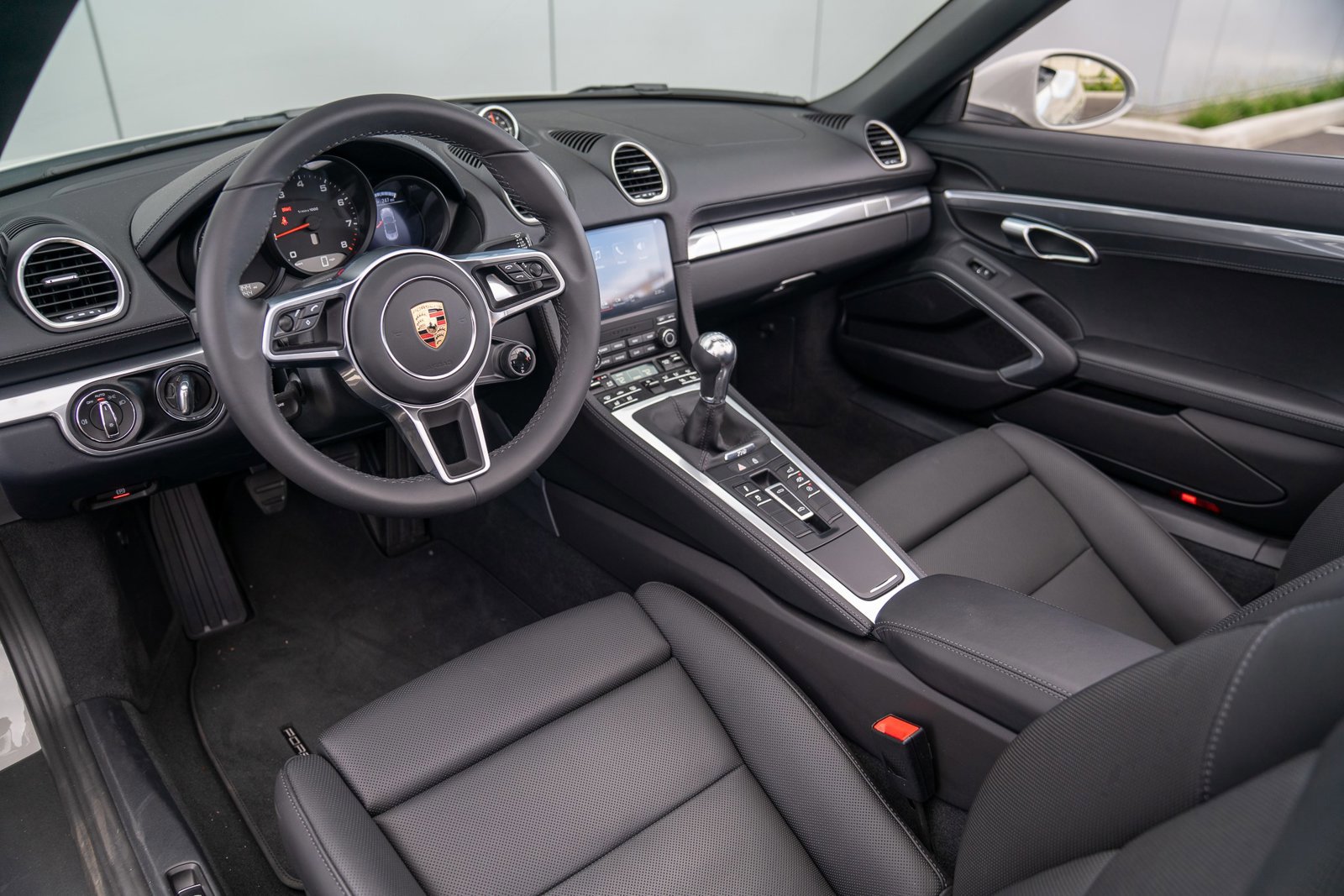 New 2025 Porsche 718 Boxster image 4