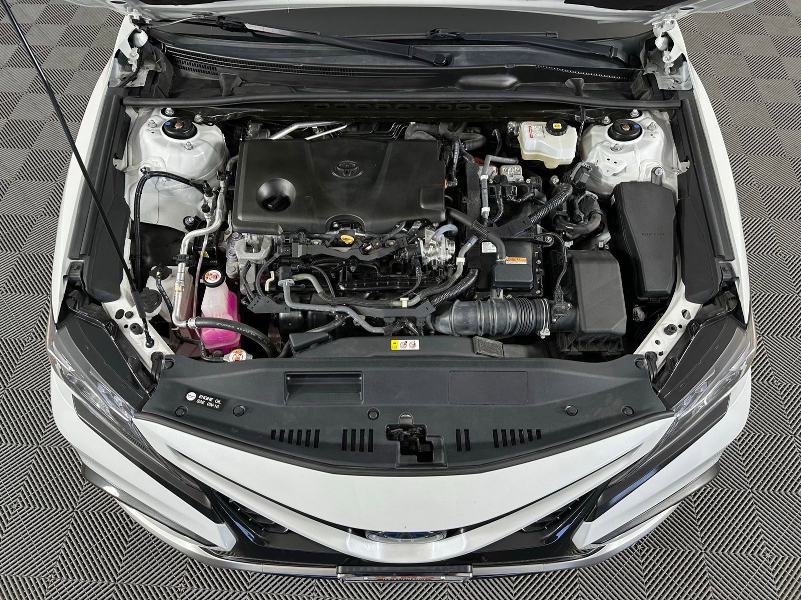 Used 2022 Toyota Camry XSE image 24