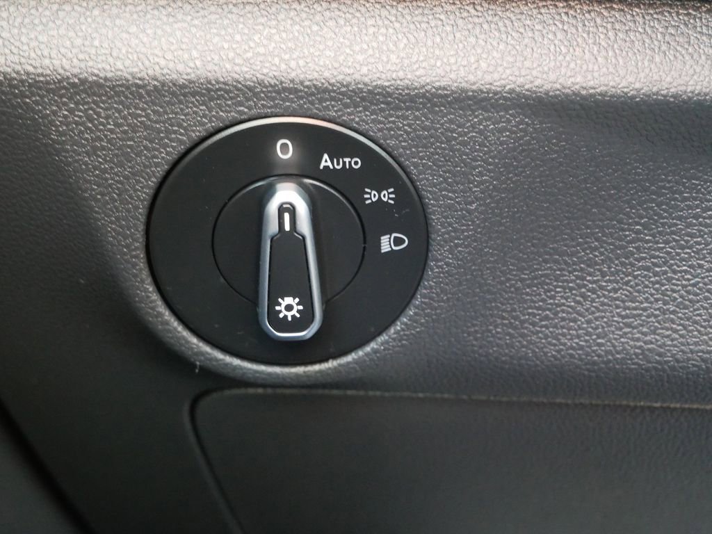 Used 2021 Volkswagen Jetta S w/ Driver Assistance Package image 21