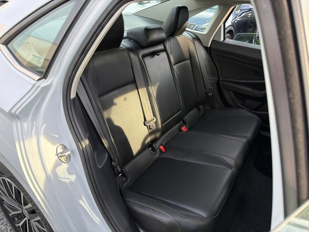 Used 2019 Volkswagen Jetta SE FWD image 20