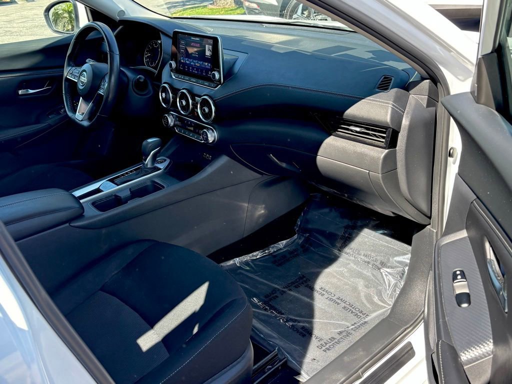 Certified 2023 Nissan Sentra SV w/ All-Weather Package FWD image 31