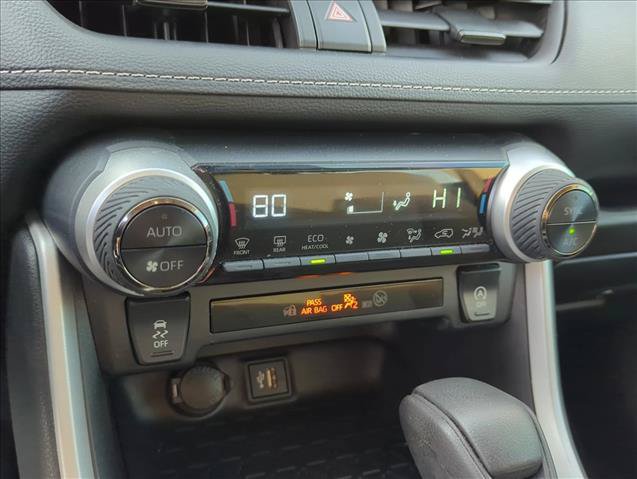 Certified 2023 Toyota RAV4 XLE FWD image 19