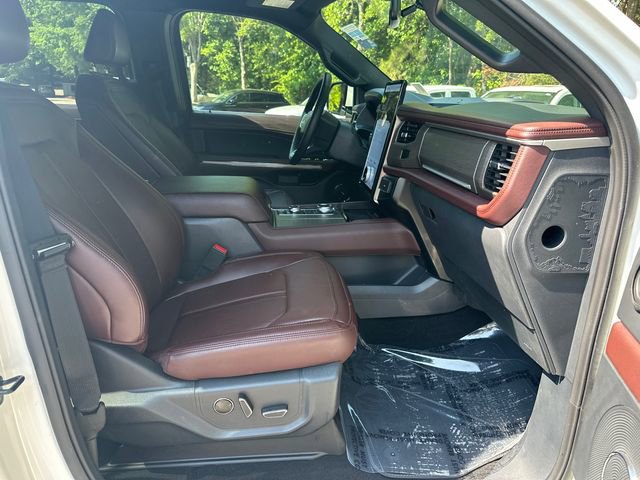 Used 2024 Ford Expedition Max Limited AWD/4WD image 17