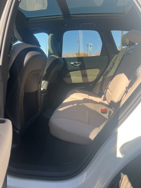 New 2026 Volvo XC60 T8 Plus w/ Climate Package PRO AWD/4WD image 26
