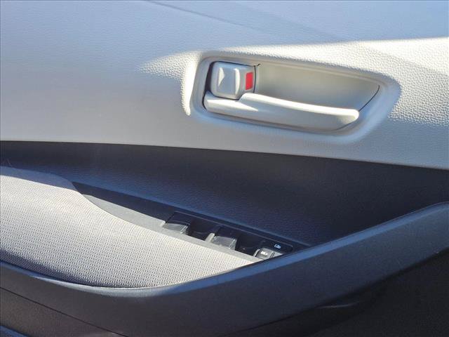Used 2024 Toyota Corolla LE FWD image 6