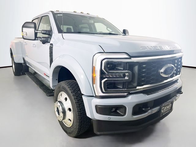 New 2026 Ford F450 Platinum w/ FX4 Off-Road Package