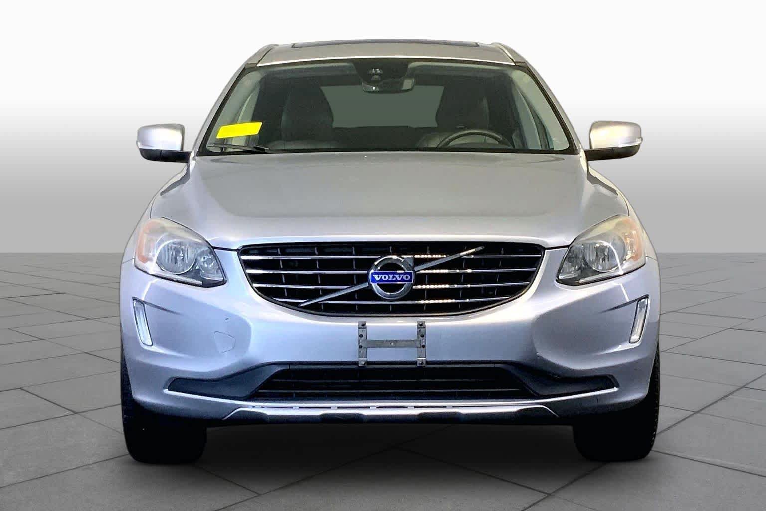 Used 2015 Volvo XC60 T6 AWD/4WD image 3