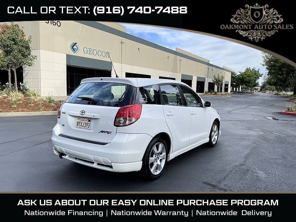 Used 2004 Toyota Matrix XR w/ Extra Value Pkg 1 FWD image 8