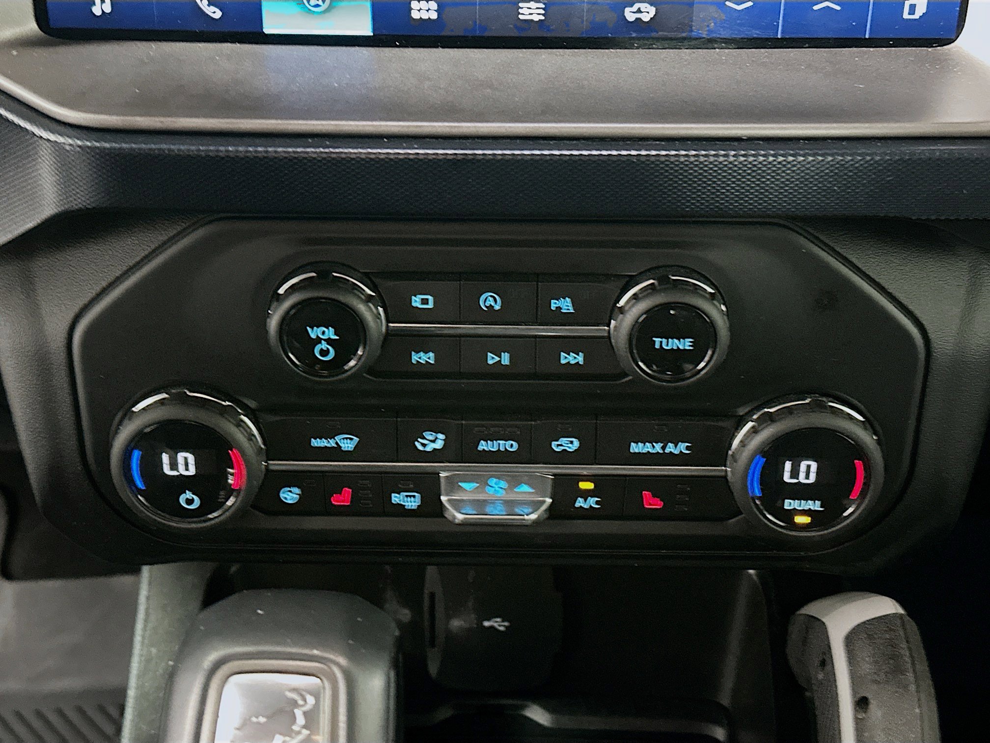 Used 2021 Ford Bronco Outer Banks image 24