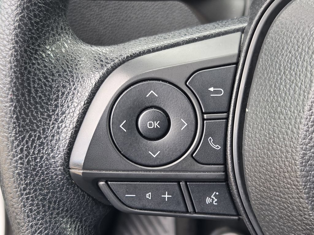 Used 2025 Toyota Corolla LE FWD image 23