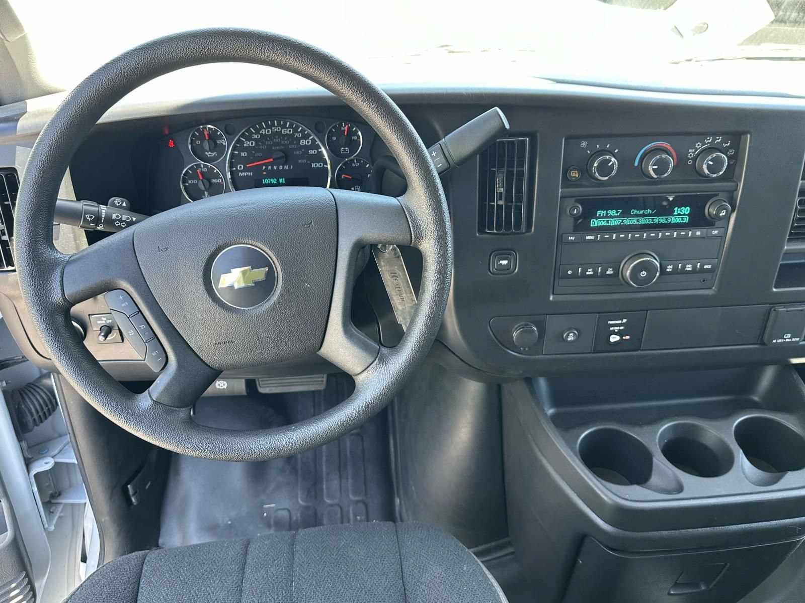 Certified 2025 Chevrolet Express 2500 w/ Driver Convenience Package RWD image 8
