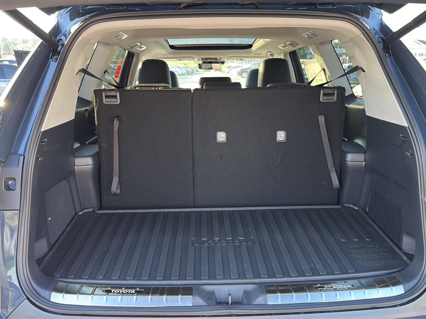 New 2026 Toyota Grand Highlander Limited AWD/4WD image 35