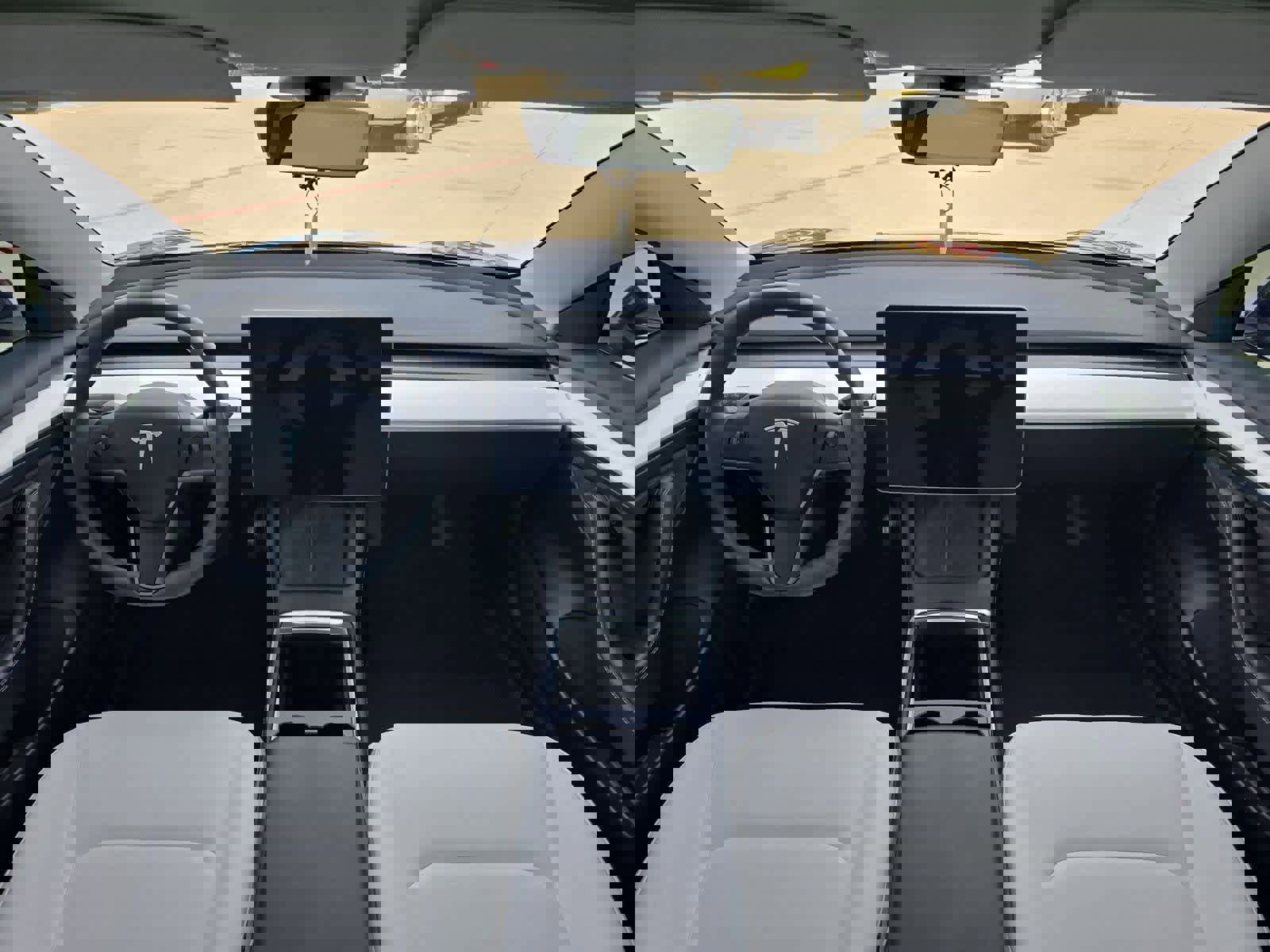 Used 2023 Tesla Model 3 Standard Range image 13