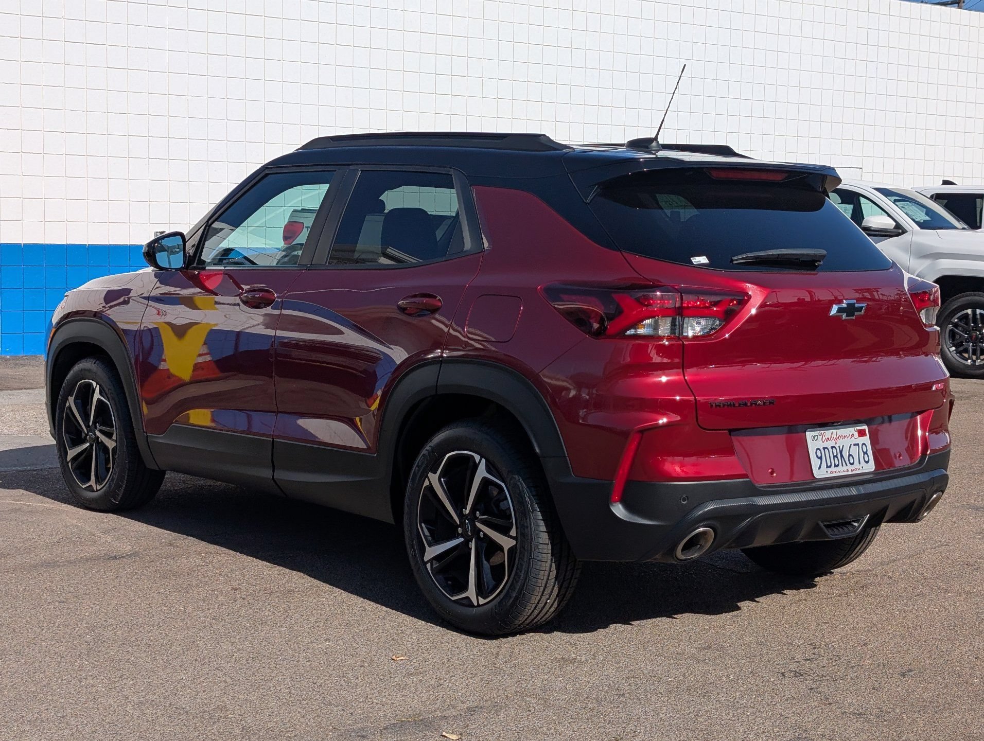 Used 2023 Chevrolet TrailBlazer RS w/ Sun and Liftgate Package FWD image 10