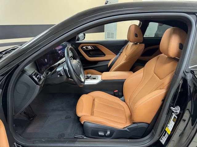 Used 2023 BMW 230i 230i w/ Premium Package image 8