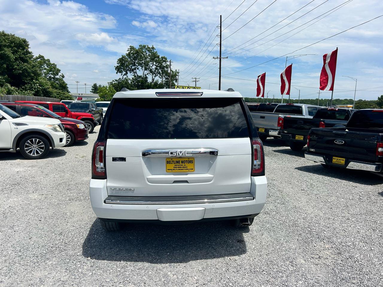 Used 2017 GMC Yukon Denali w/ Open Road Package RWD image 17