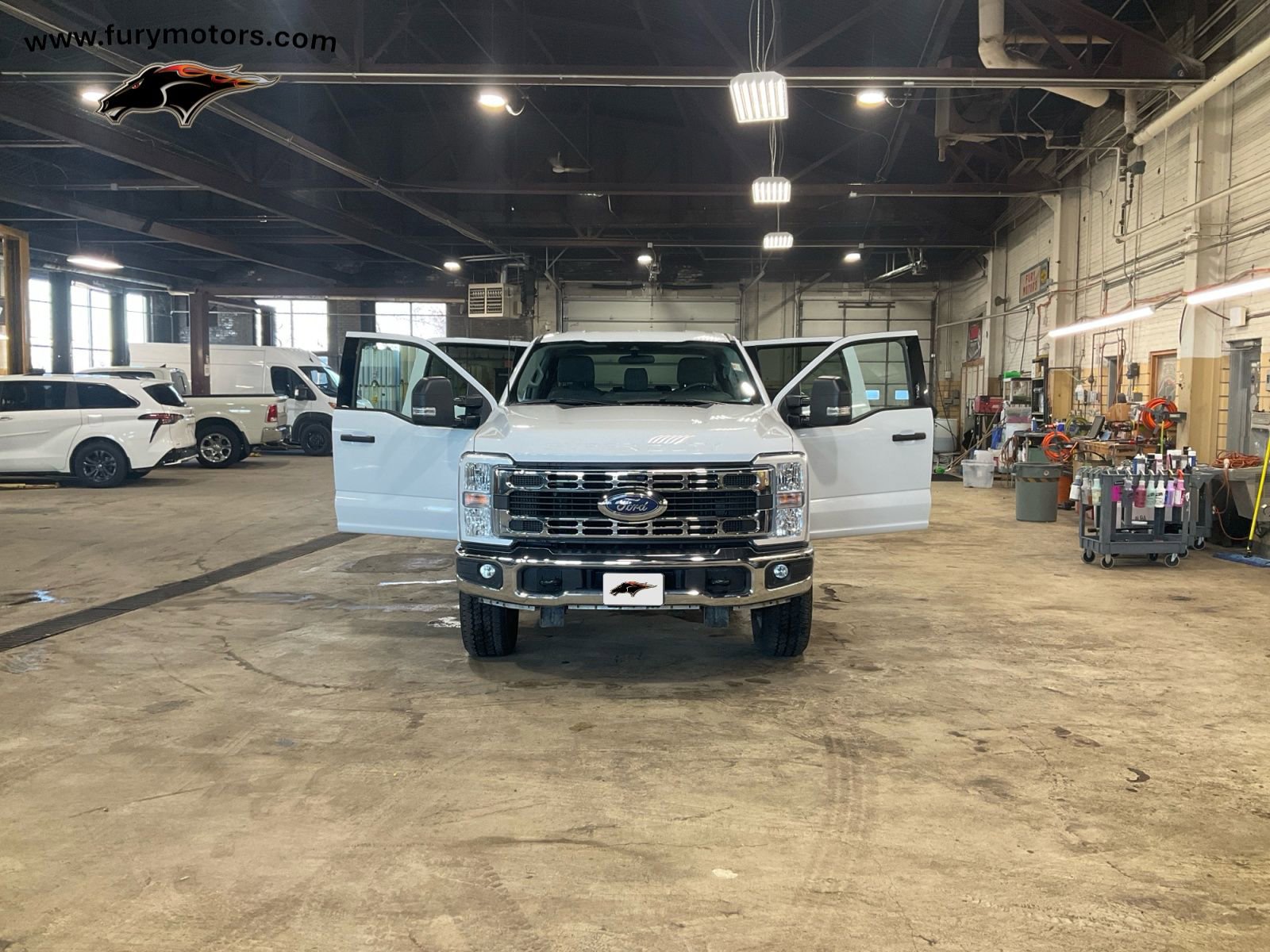 Used 2024 Ford F350 XLT w/ FX4 Off-Road Package image 29