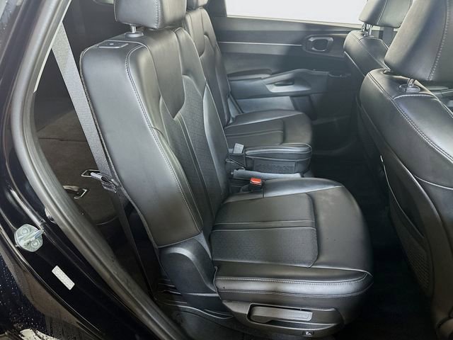 Used 2023 Kia Sorento X-Line EX image 13