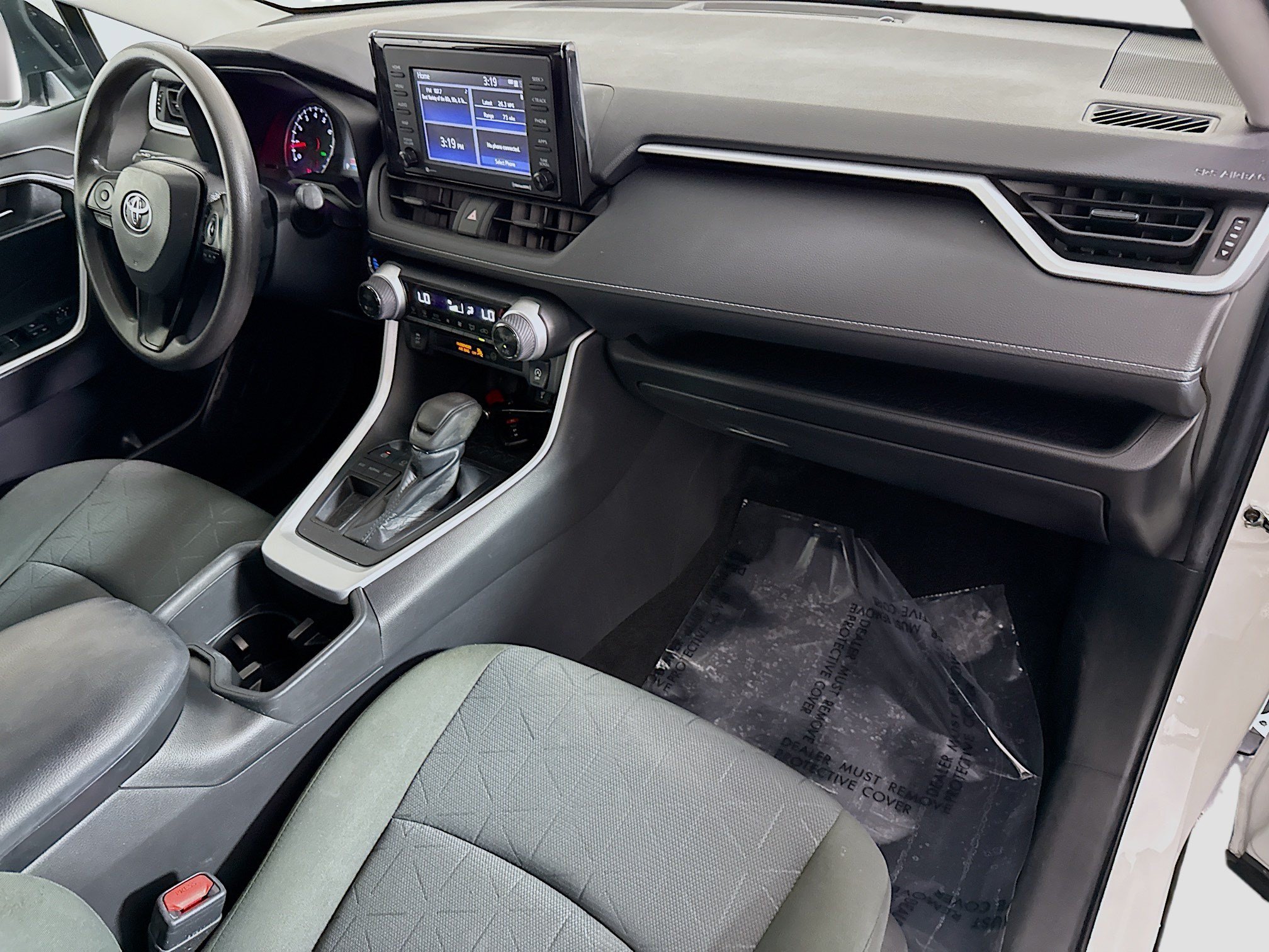 Used 2022 Toyota RAV4 XLE w/ Convenience Package FWD image 30