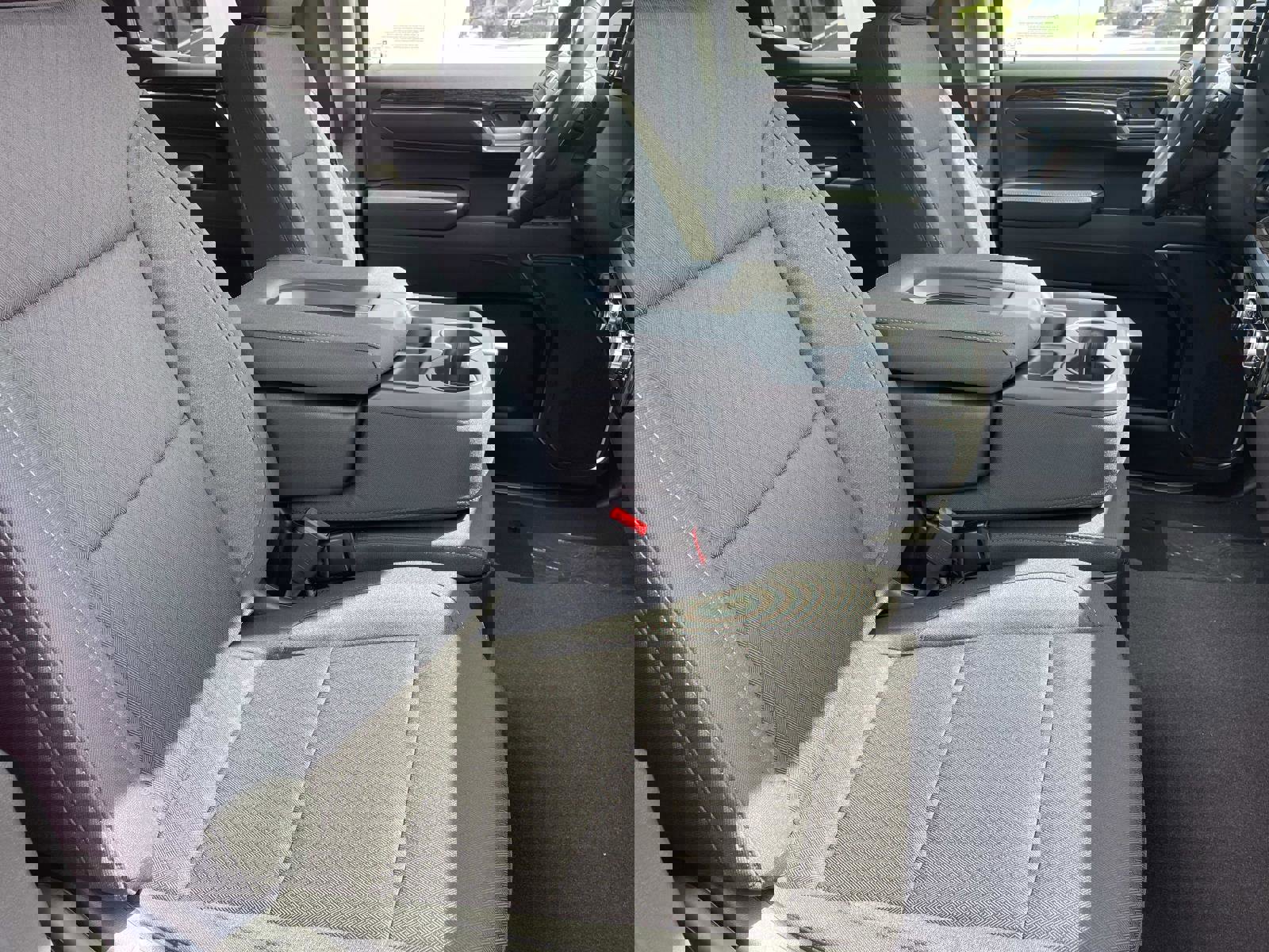 New 2026 GMC Sierra 1500 SLE w/ Preferred Package RWD image 26