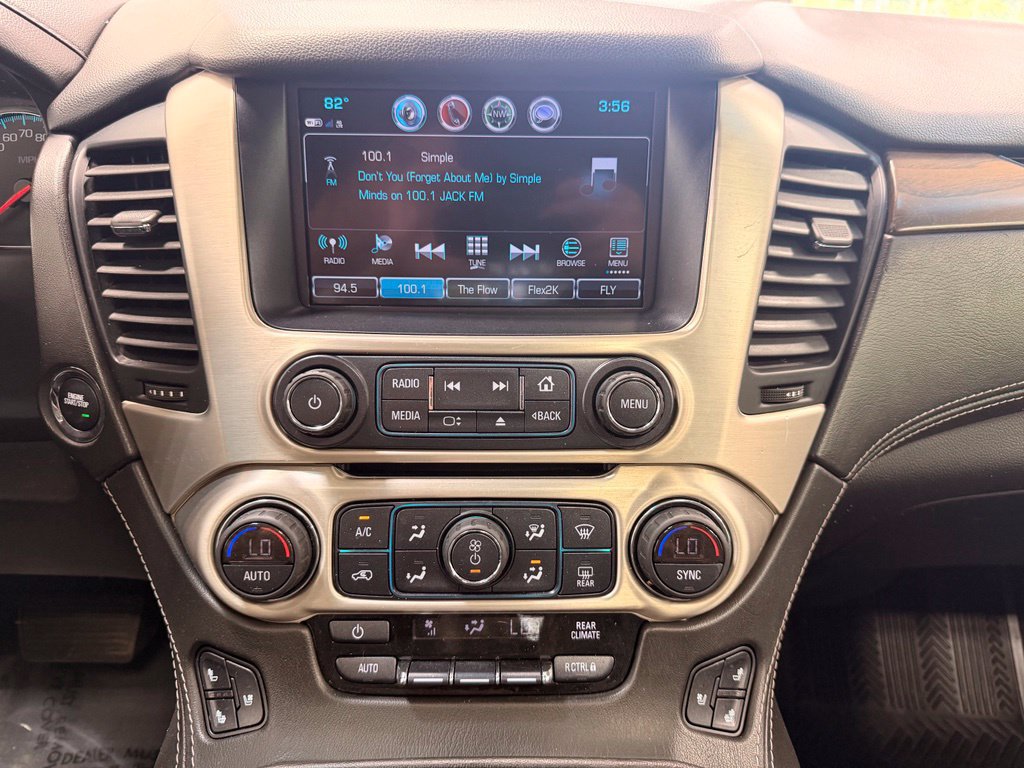 Used 2020 GMC Yukon Denali w/ Denali Premium Package AWD/4WD image 40