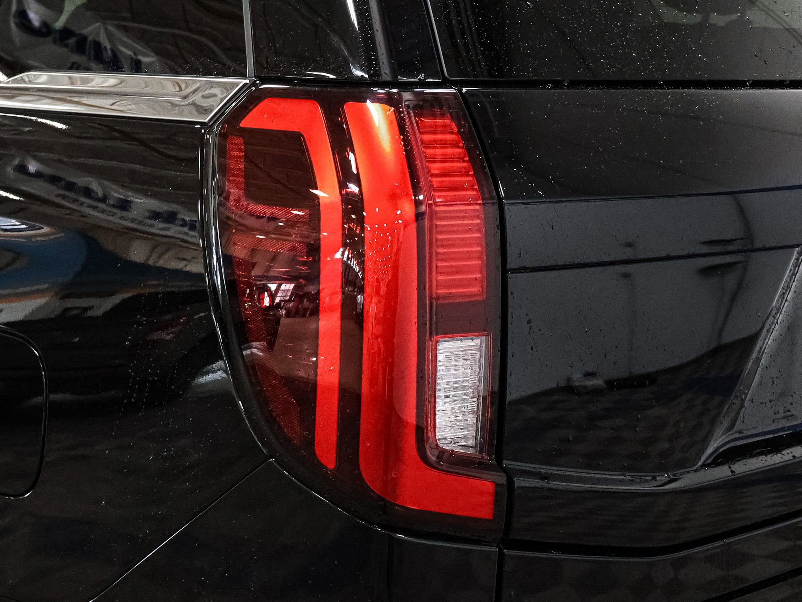 Certified 2025 Ford Expedition Active image 15