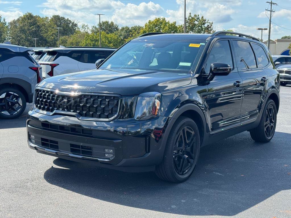 Certified 2025 Kia Telluride SX X-Line AWD/4WD image 7