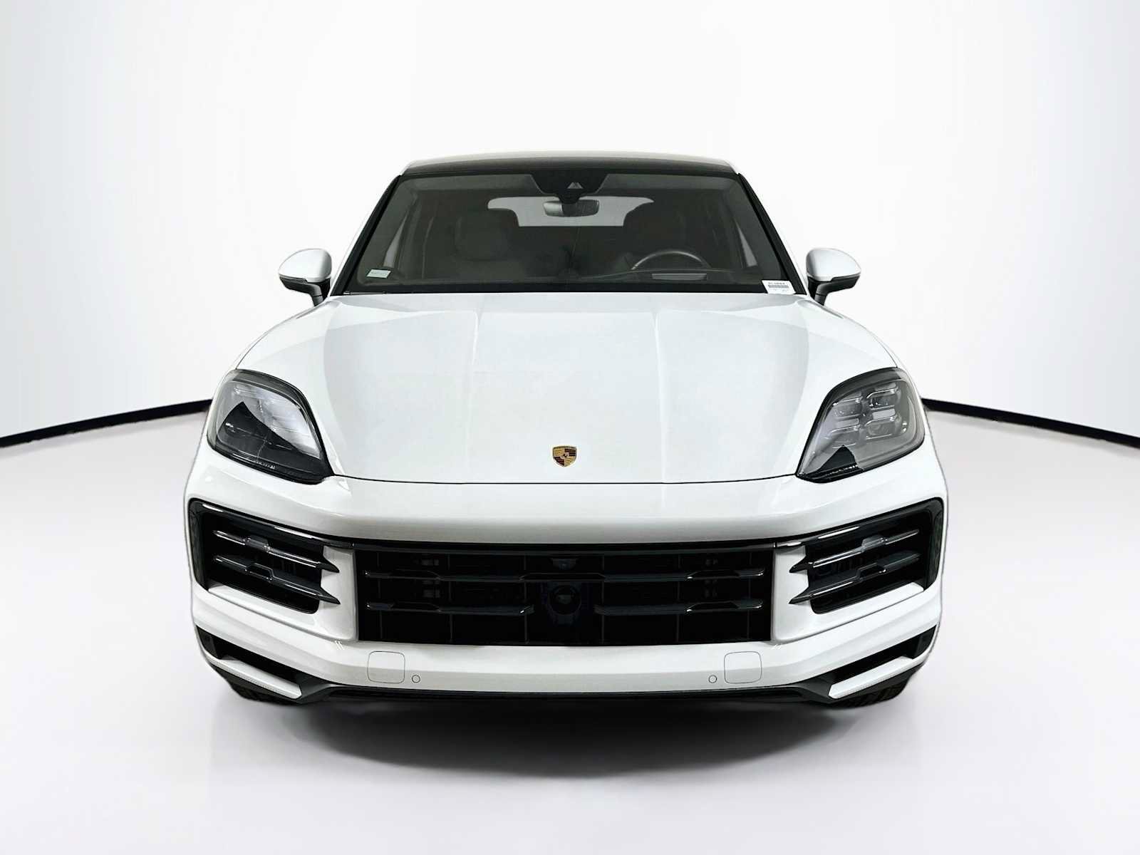 Certified 2026 Porsche Cayenne Coupe AWD/4WD image 6