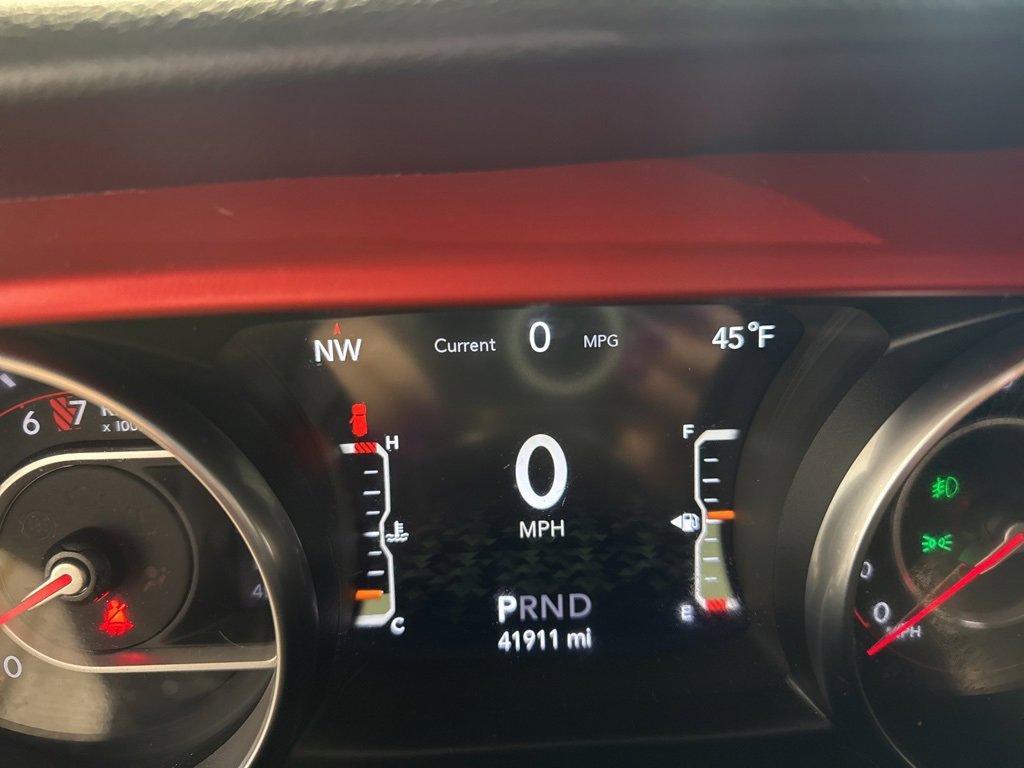 Used 2022 Jeep Wrangler Unlimited Rubicon w/ Xtreme Recon 35" Tire Package image 11