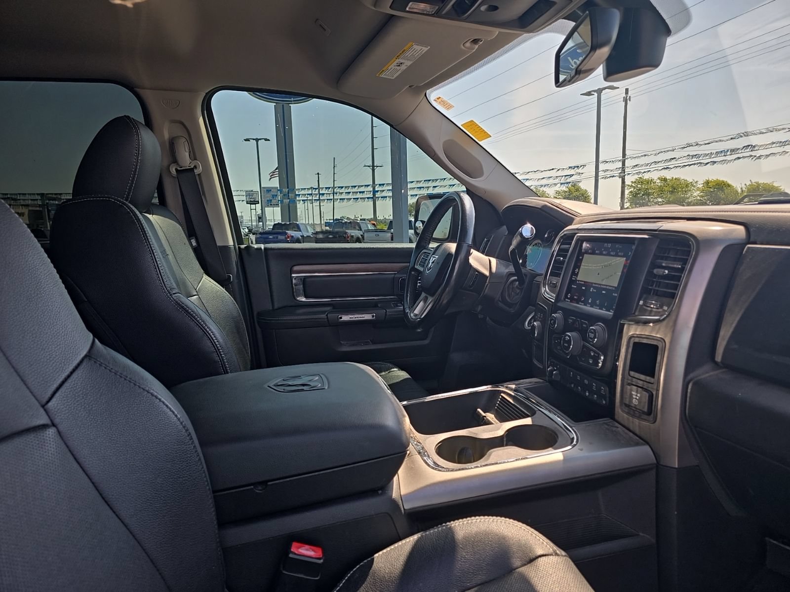 Used 2018 RAM 2500 Laramie w/ Sport Appearance Group AWD/4WD image 8