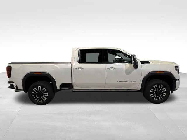 Used 2025 GMC Sierra 2500 Denali Ultimate w/ Max Trailering Package AWD/4WD image 8