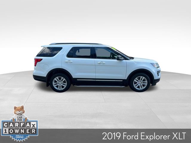 Used 2019 Ford Explorer XLT AWD/4WD image 4