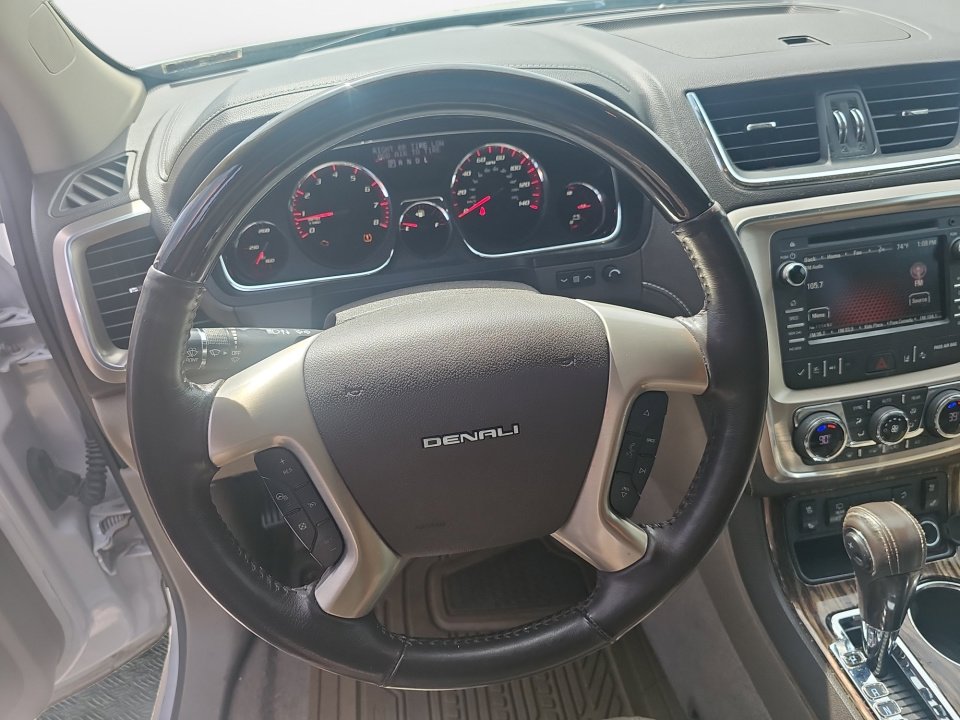 Used 2016 GMC Acadia Denali image 10
